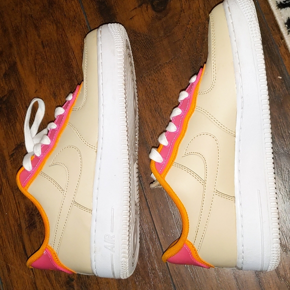 Women's Air Force 1 Low - Picture 6 of 8